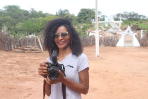 Elinalva Sousa, estudante do curso de Jornalismo e jovem quilombola da comunidade de Canabrava