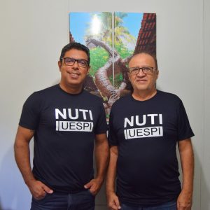 Coordenadores e professores da UNATI e do NUTI, Moises Mendes da Silva e Ivaldo Coelho Carmo.